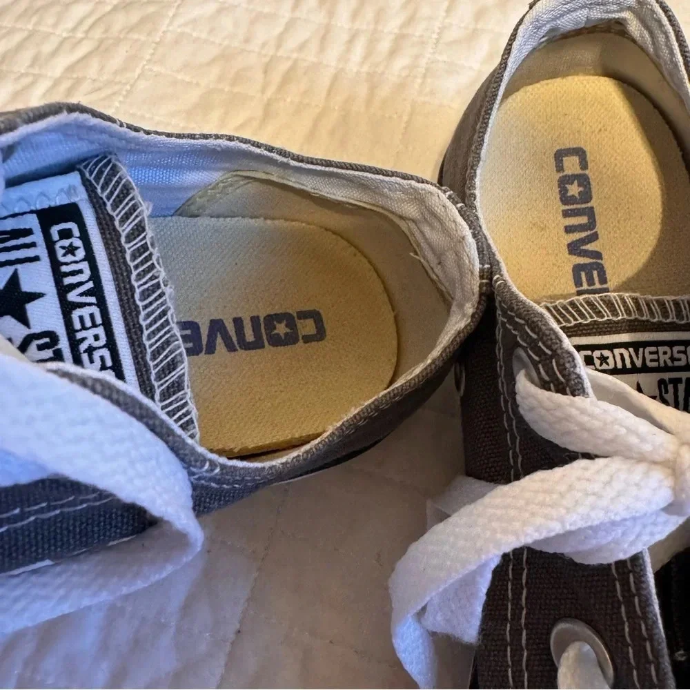 Converse All Star Chuck Taylor Grey Sneakers Women’s Sz 6 Men’s Sz 4 - Picture 5 of 7